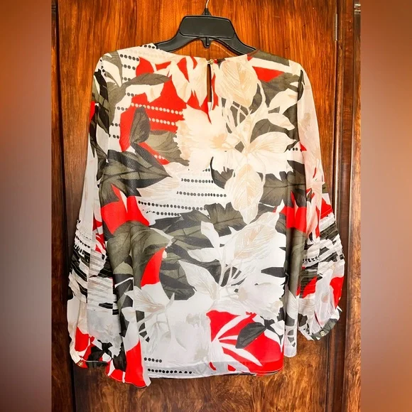 Calvin Klein leaves fabric print long sleeves blouse - Picture 2 of 6